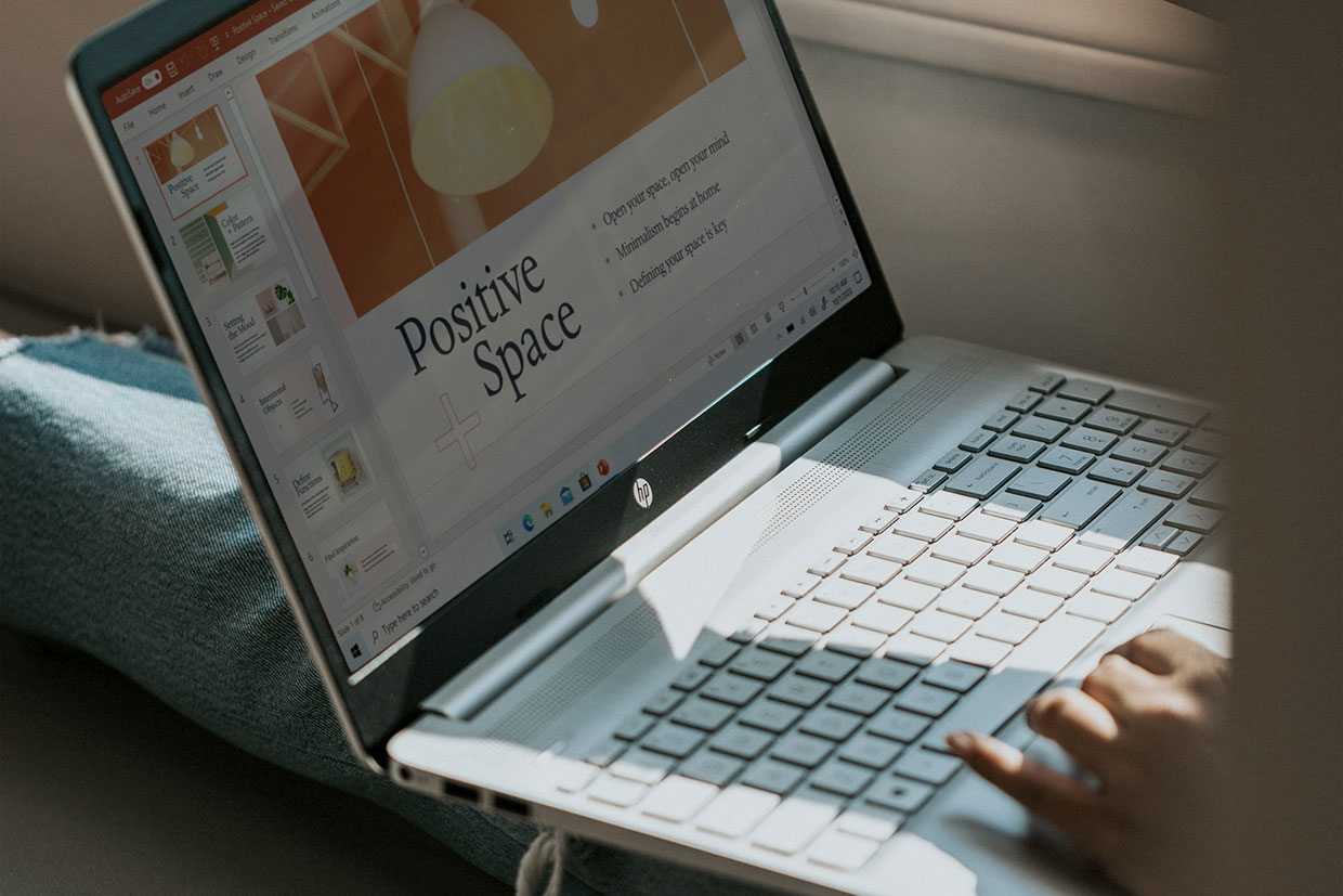 Applis dessin digital : Procreate vs alternatives, tablette ou doigt